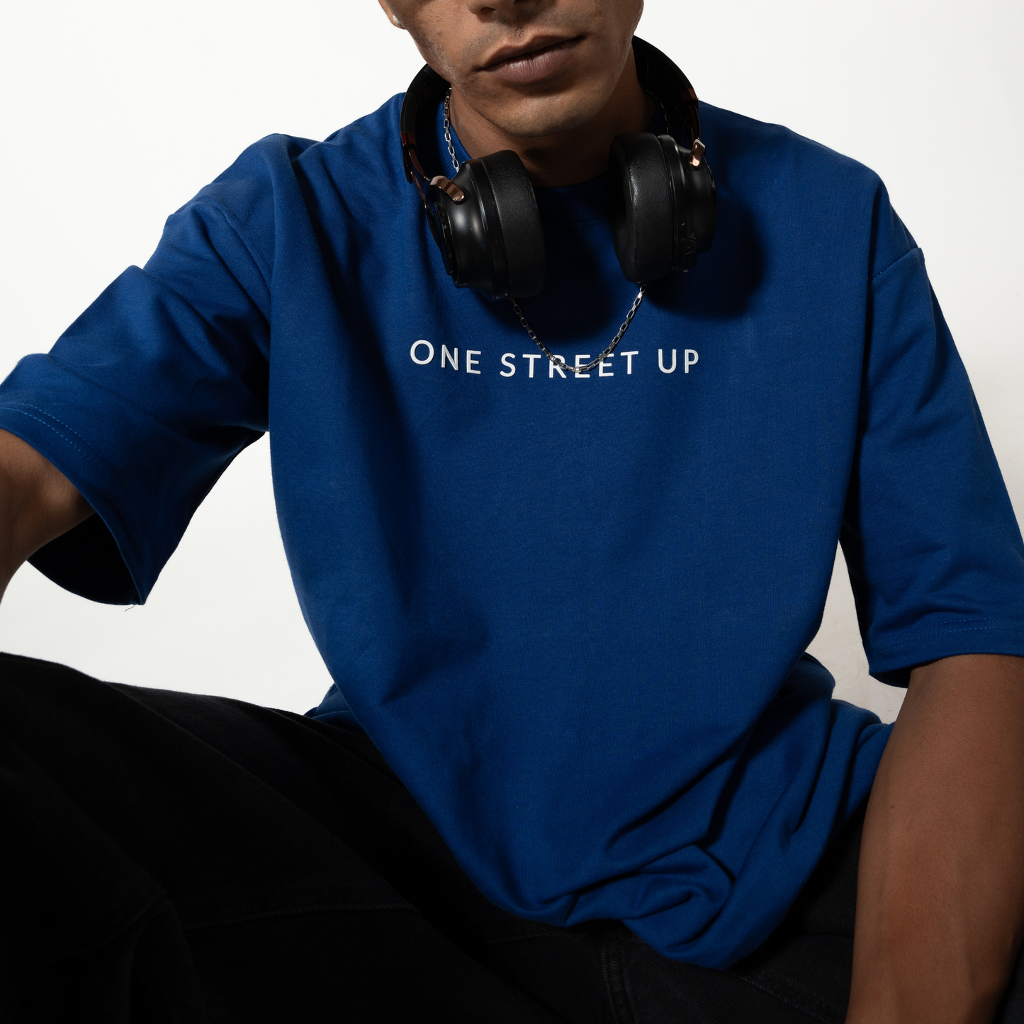 ROYAL BLUE