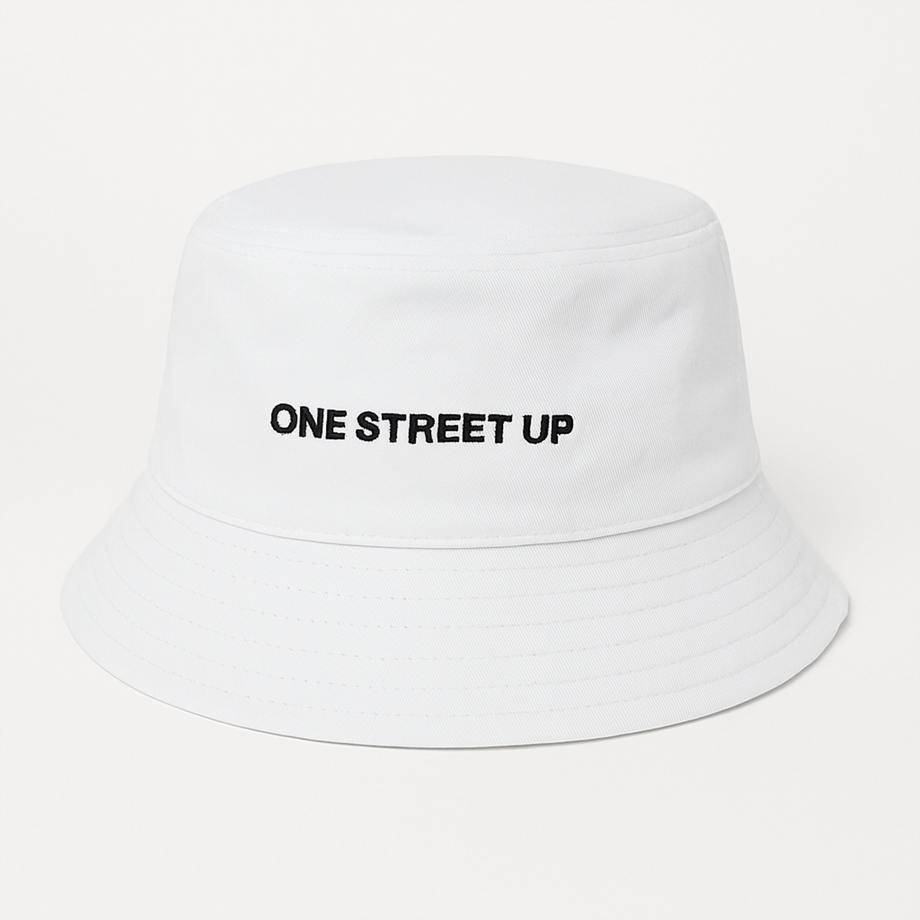 Black & White (Reversible)